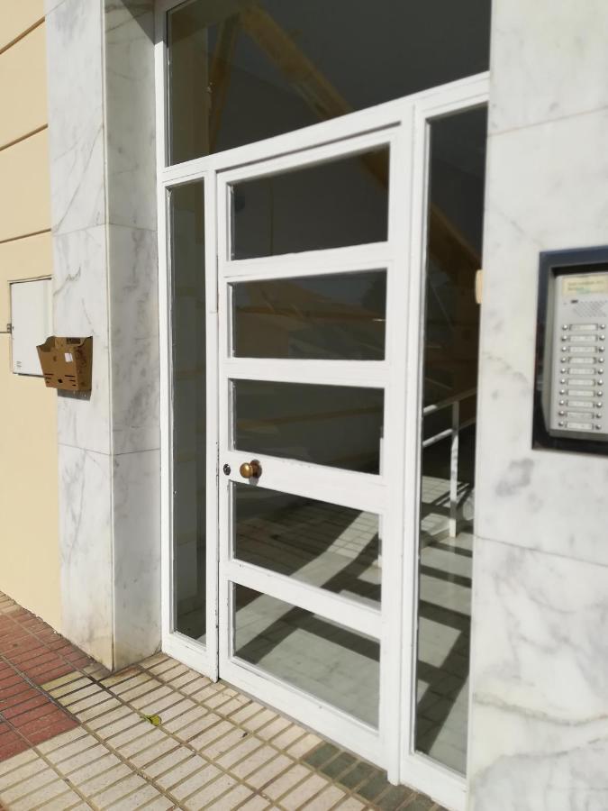 Apartamento 60 M2 En La Playa Torre de Benagalbon Zewnętrze zdjęcie