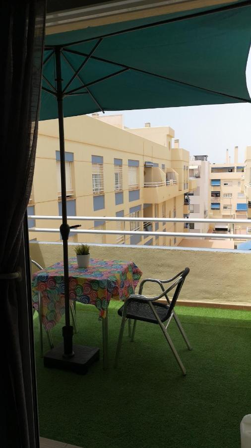 Apartamento 60 M2 En La Playa Torre de Benagalbon Zewnętrze zdjęcie