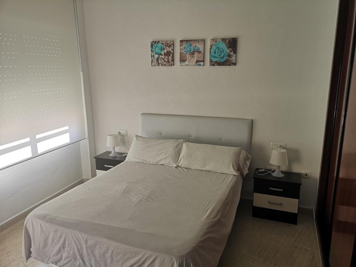 Apartamento 60 M2 En La Playa Torre de Benagalbon Zewnętrze zdjęcie