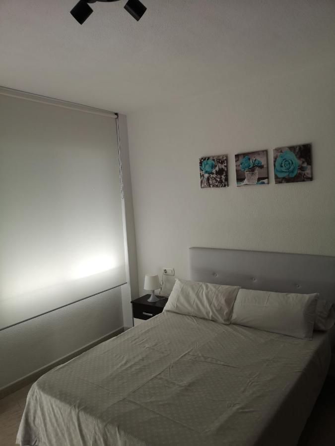 Apartamento 60 M2 En La Playa Torre de Benagalbon Zewnętrze zdjęcie